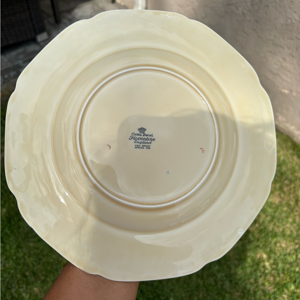 Crown Ducal Florentine England 1954 Embossed 10 1/4” Dinner Plate VHTF - Picture 4 of 9